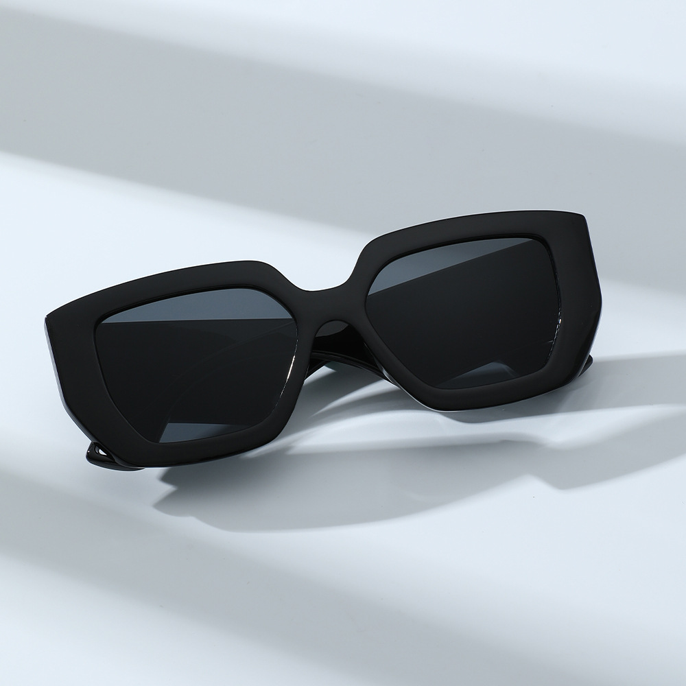 Super Large BoxSunglasses Wome - Street Fashion Photography ulasan dan harga